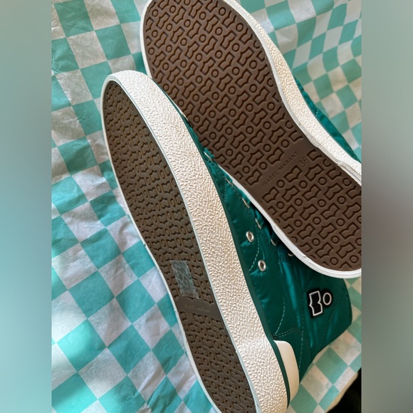 New in box Isabel Marant Puffy nylon high top - Picture 4 of 7